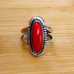 $64 Signed Native American Estate Ring Size 6 & 1/2 Artisan Mark Sterling